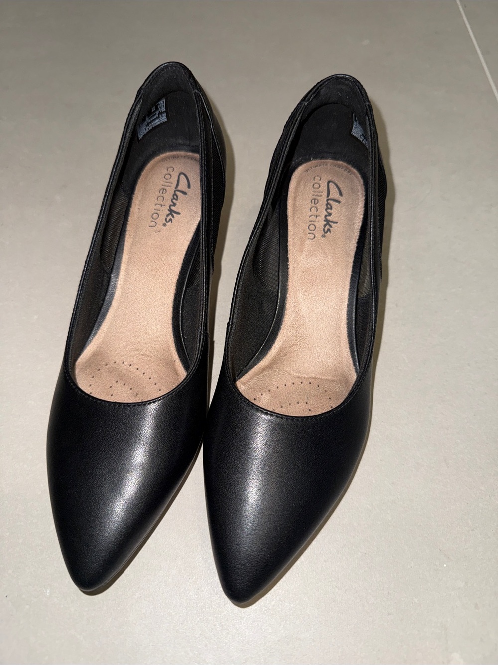 Women's Clarks Kepley Cora Black Pointed-Toe Pumps